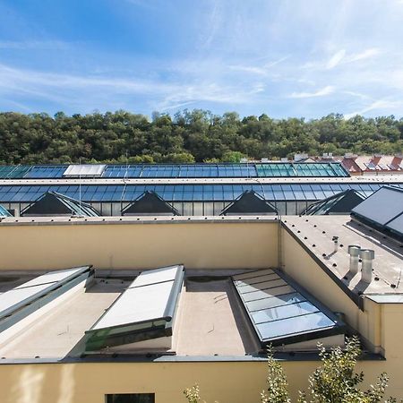 Cozy Studio With Parking Near City Center Prague Ngoại thất bức ảnh