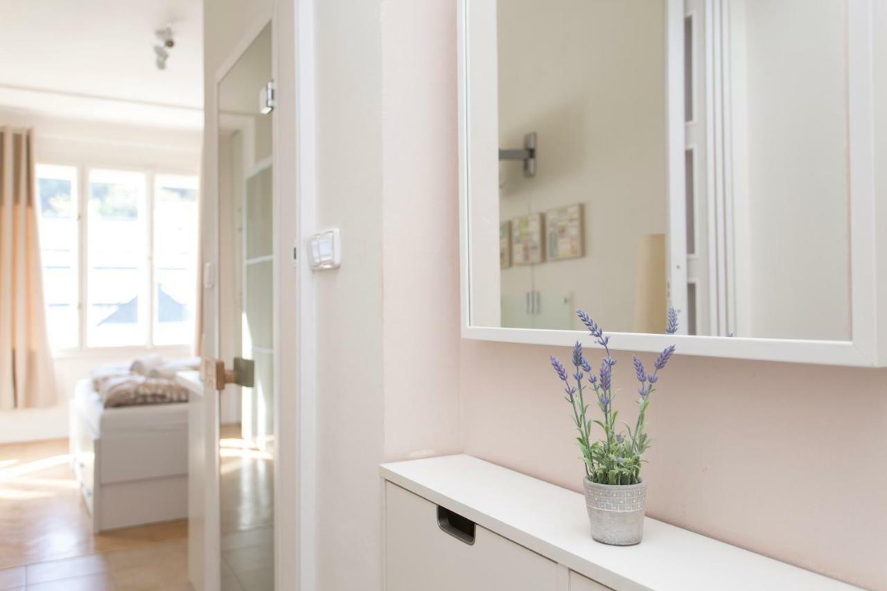 Cozy Studio With Parking Near City Center Prague Ngoại thất bức ảnh
